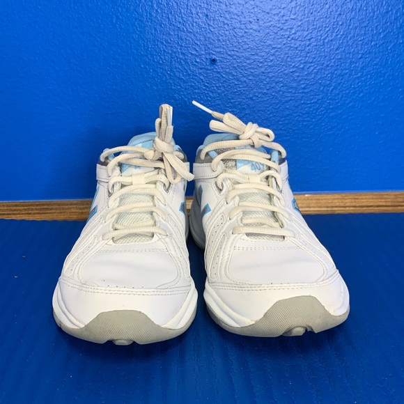 Women’s New Balance 409 Running Sz 8 - Picture 3 of 5